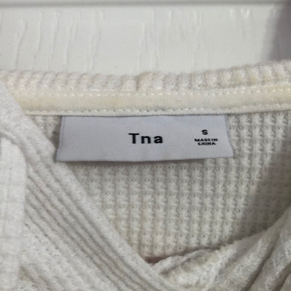 TNA cropped waffle hoodie - Picture 4 of 4